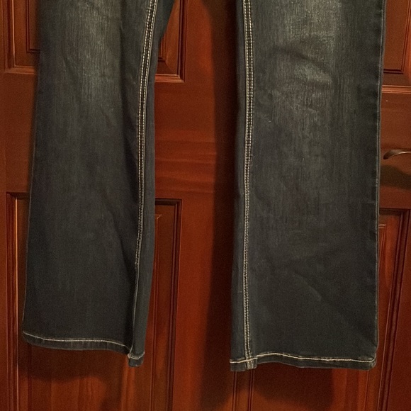 Est. 1946 jeans size 12. - Picture 4 of 16